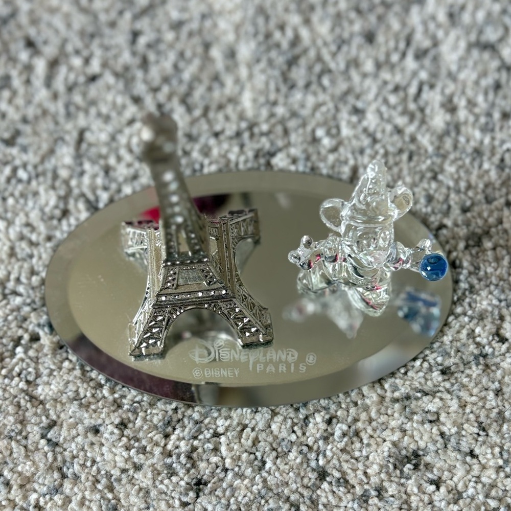 Disneyland Paris Sorcerer Mickey Collectible Souvenir - Picture 2 of 2